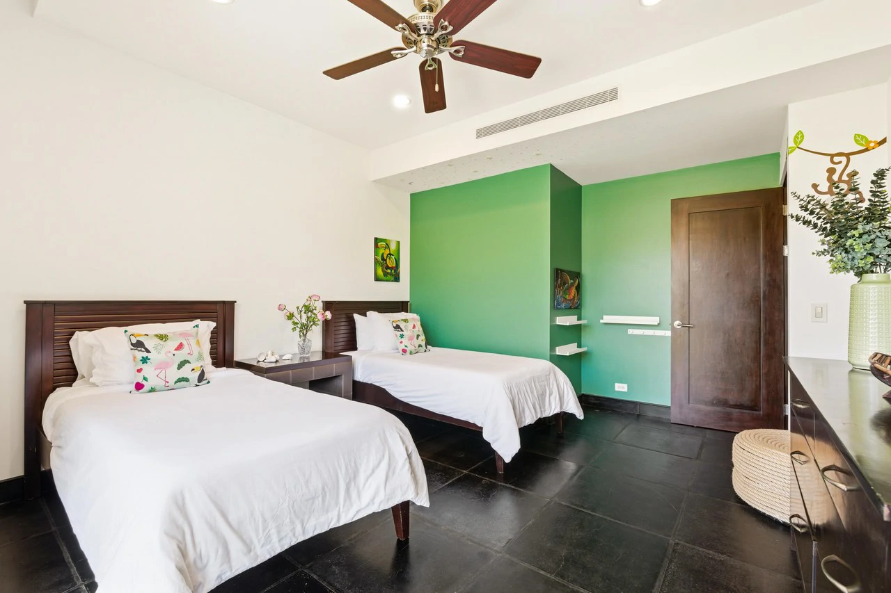 La Perla 113: Boutique Luxury Condo in the Heart of Tamarindo - Gallery image 30