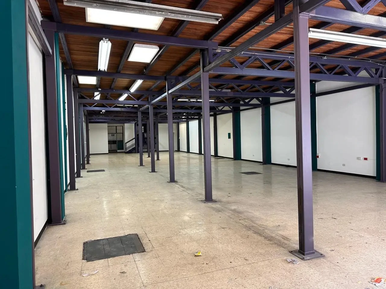 High-Impact Commercial Building in Downtown San José 698 m² of Construction | Catedral District | ZC-2 Zone - Gallery image 3