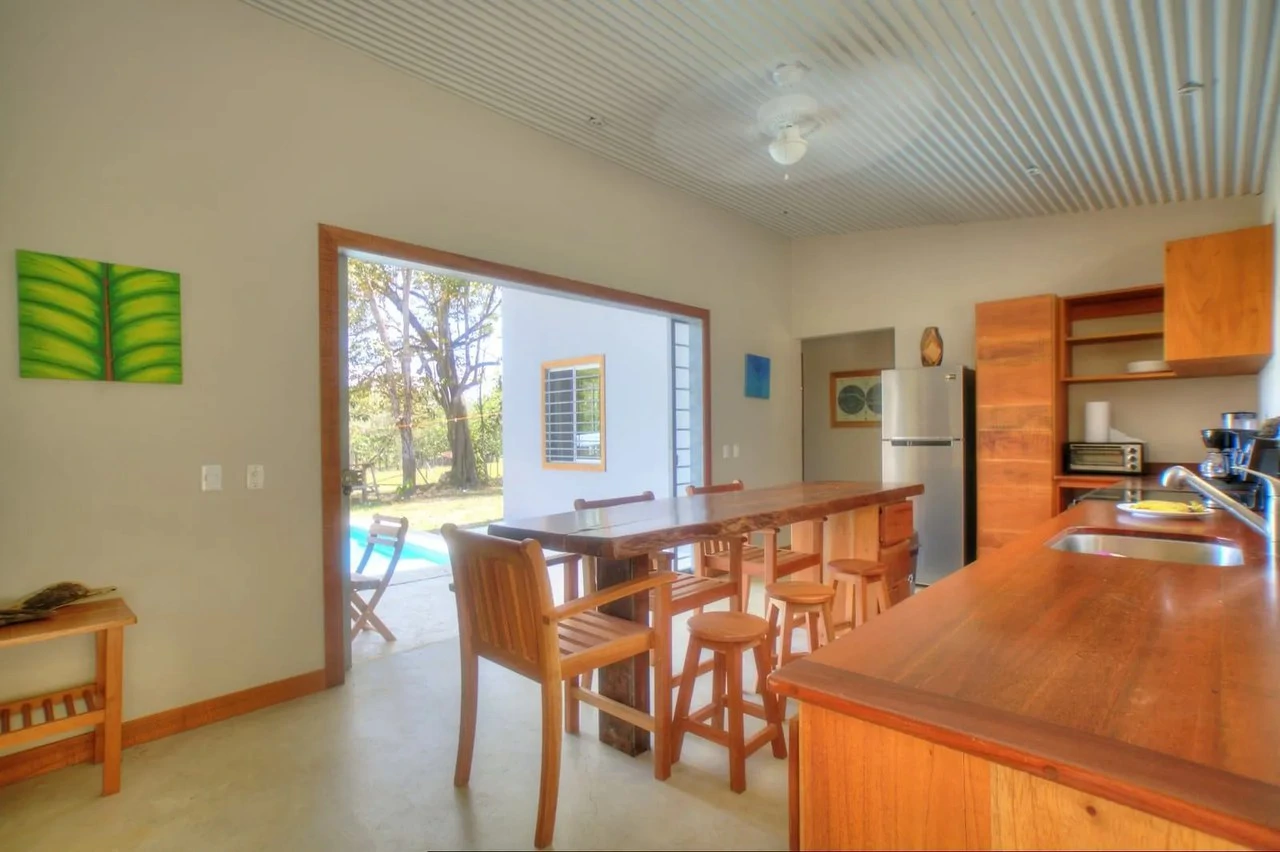 0.2 ACRES – 3 Bedroom Home With Pool Walking Distance To Beach And Surf Breaks, Surfer’s Dream!!!: Near the Coast House For Sale in Playa Pavones - Gallery image 5