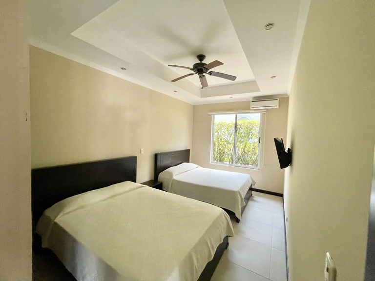 Casa Eight: Near the Beach. Playa Bejuco, Puntarenas, Costa del Sol. Fully Remodeled Tropical Sanctuary - Gallery image 7