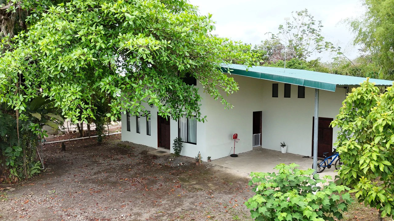 Vacation or full time Residency Home In Puerto Jiménez
