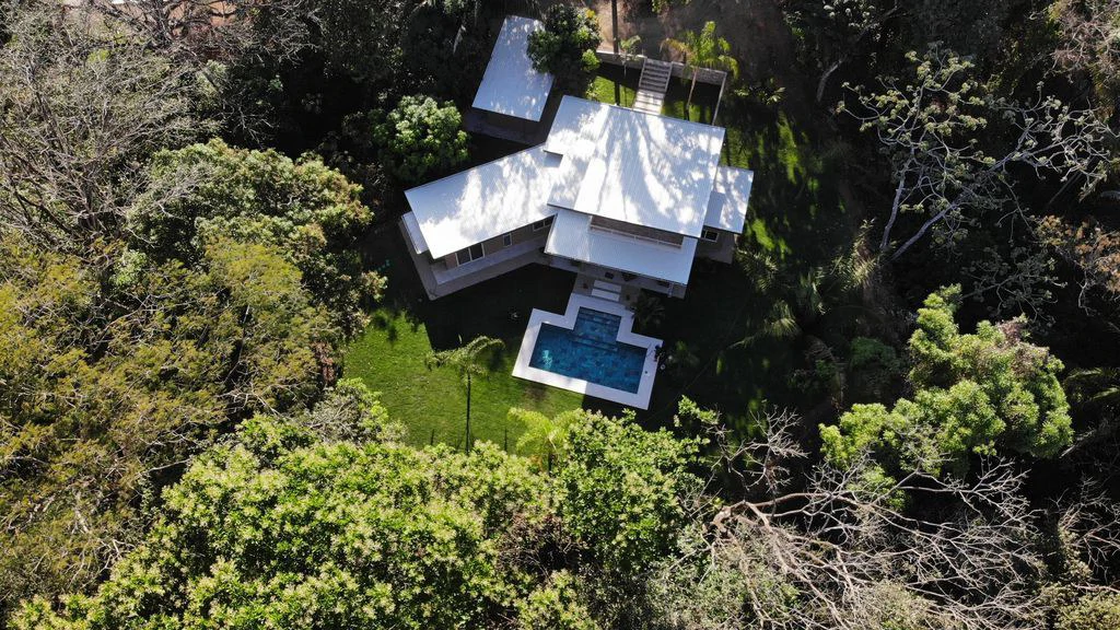 Casa Blue Morpho: Tropical Oasis minutes away from Samara – Ideal for Family Living or Rental Income - Gallery image 5