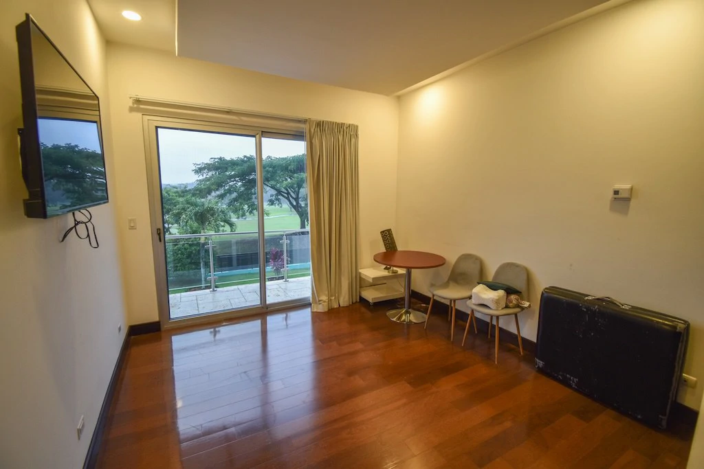 House For Sale in Lindora - Gallery image 15