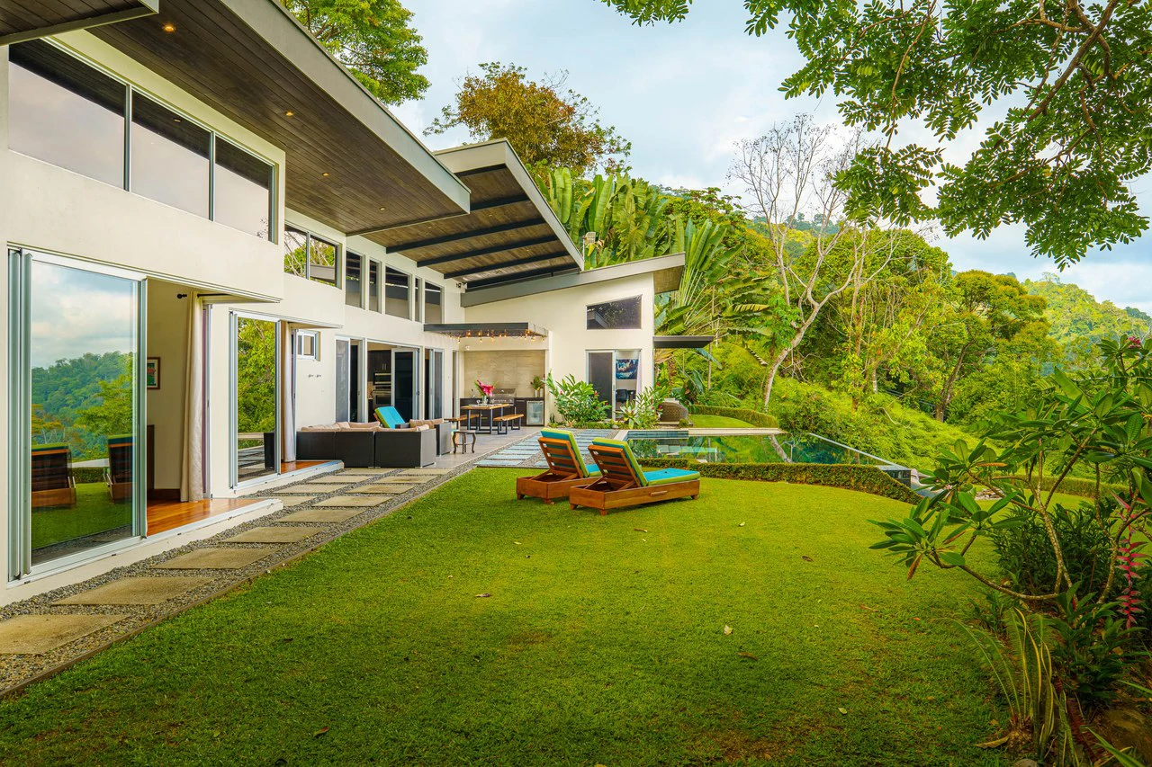 Villa La Luna Gated Estate, Mountainside Home and Whale Tail Views: Mountain House For Sale in Escaleras - Gallery image 29