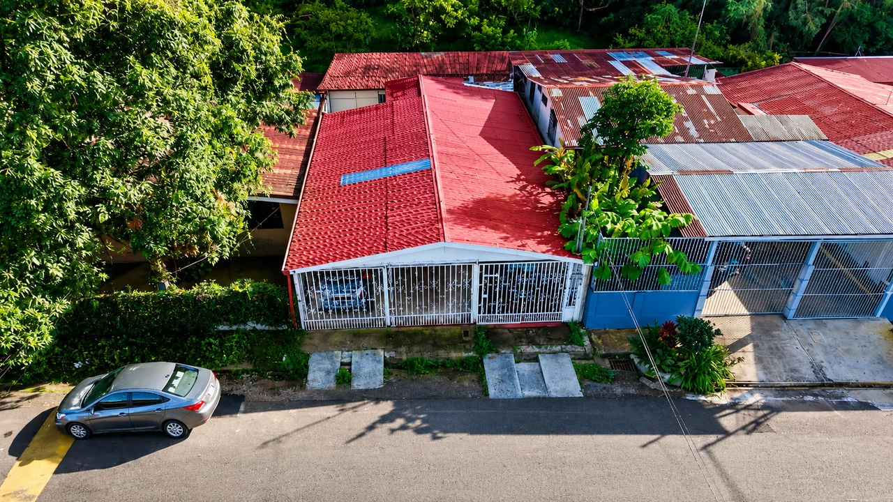 House For Sale in San Andres - photo 19