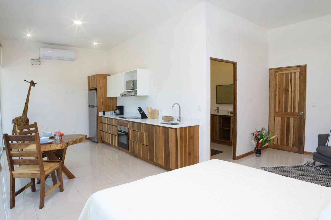 RIVIERA RESIDENCES: 12 Home Community for Sale - Profitable Investment Opportunity 5 min walk to Playa Potrero - Gallery image 20