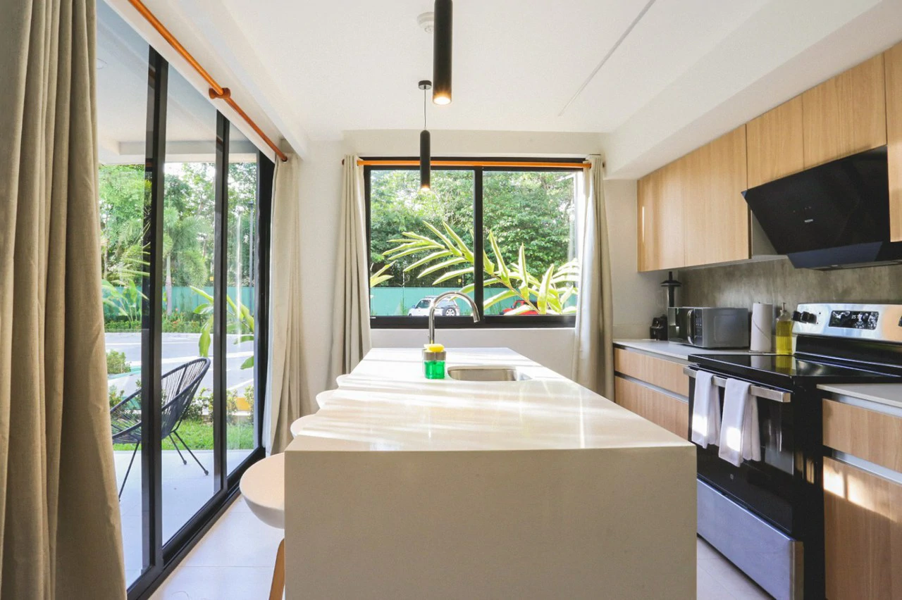 Torres del Mar 1-103: Apartment in TorTorre 1 with patio! 150 mts from the beach. Jaco Costa Rica - Gallery image 14