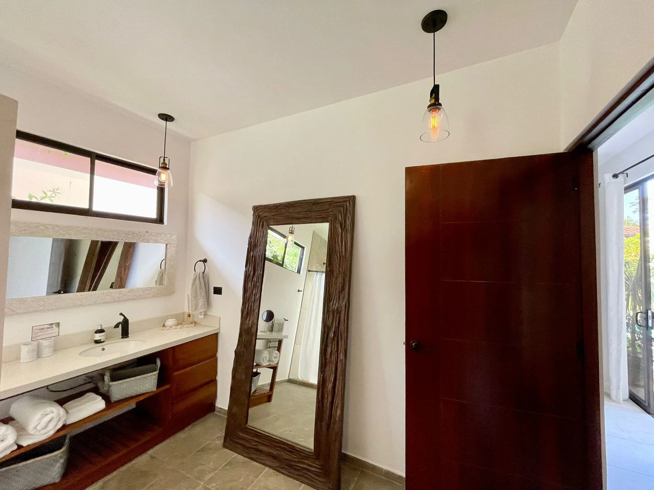 Gorgeous home in gated community one block from the beach. Playa Bejuco, Costa Rica - Gallery image 14
