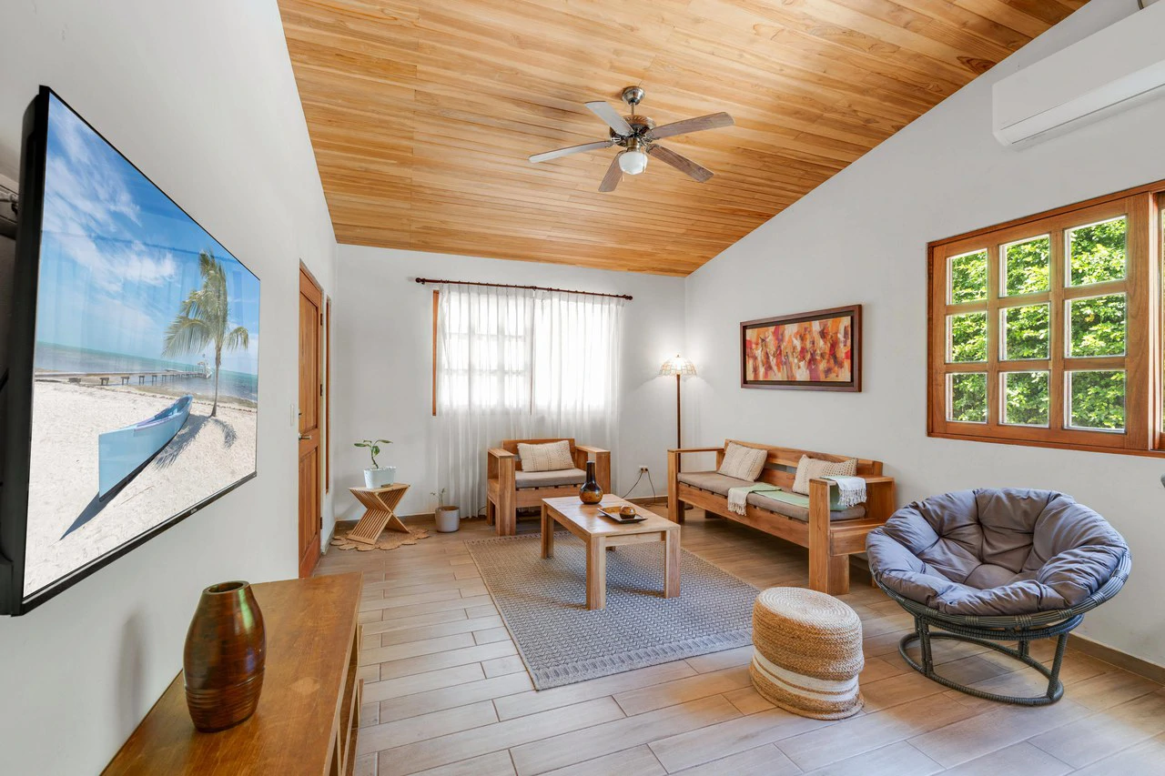 Multi-Home Property: Versatile Estate Near Playa Avellanas - Gallery image 18