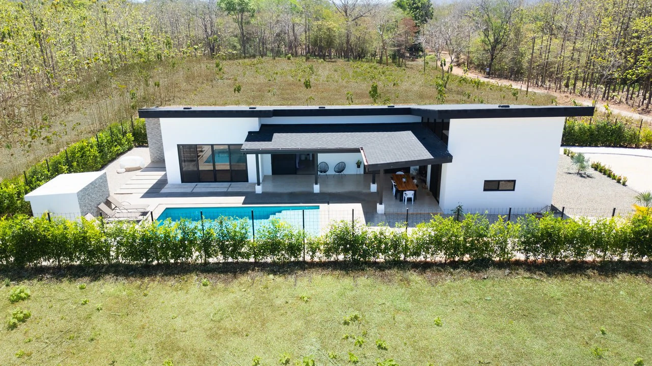 Casa Mademoiselle: Modern Oasis near Avellanas - Gallery image 27