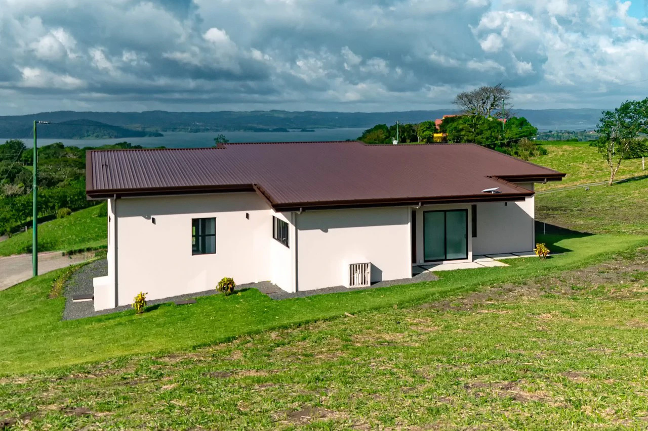 VILLA BUENA VISTA : 2/2 Lake And Volcano Arenal View Home - Gallery image 18