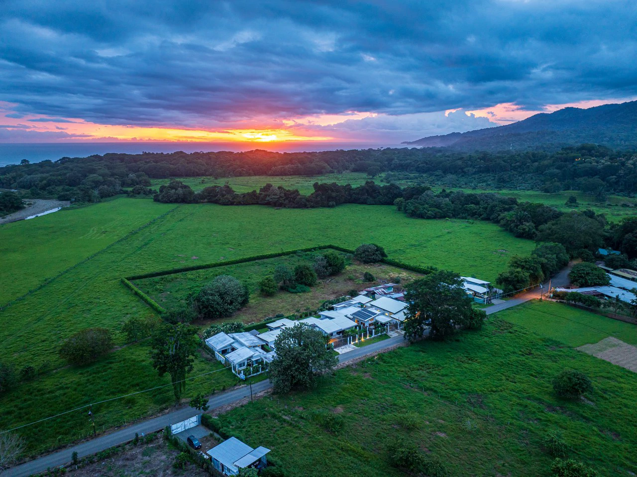 Casa Libelula –: Brand New Modern Tropical Home in Uvita - photo 7