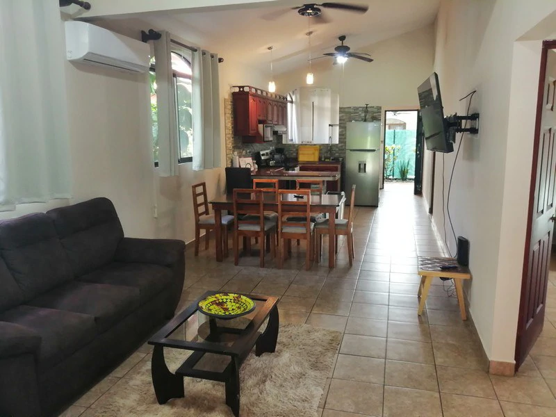 Beautiful Casa Roja in Esterillos, less than 300m to the beach! - Gallery image 5