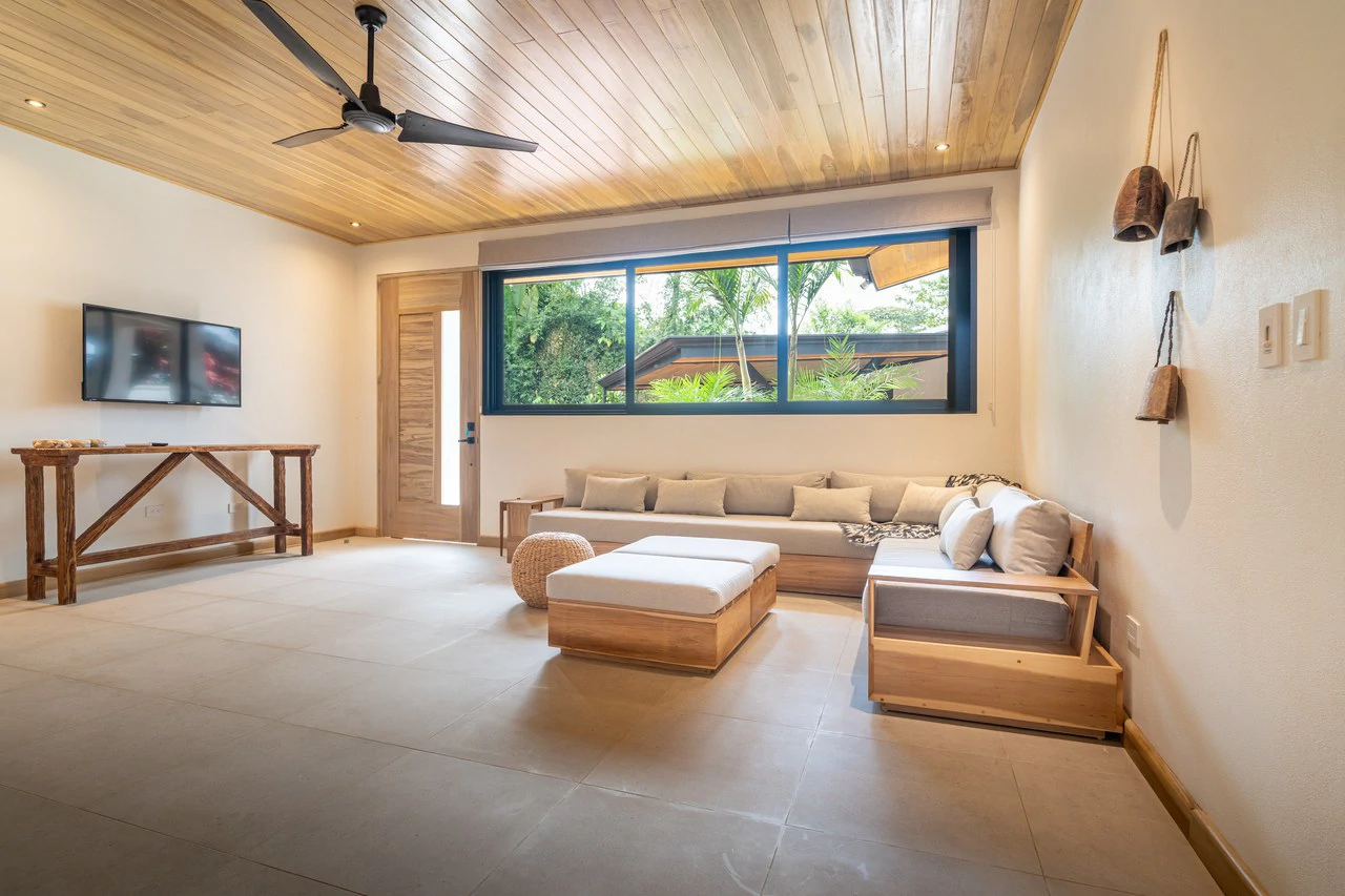 Casa Amarilla – Oceanfront Luxury Meets Sustainable Living in Tres Rios: Mountain House For Sale in Tres Rios - Gallery image 39