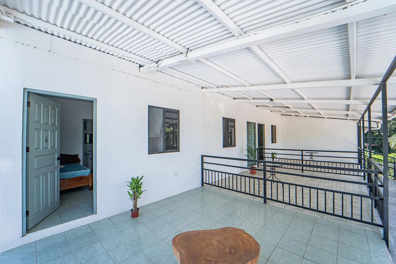 Cantarana Studios: Multiunit Property with tons of Potential - photo 8