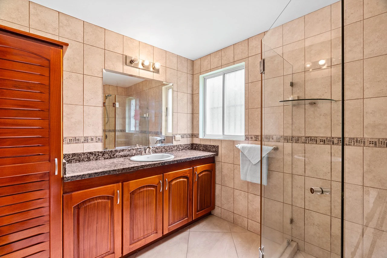 Casa Sunny: Ocean View Investment Opportunity in Tamarindo - Gallery image 19
