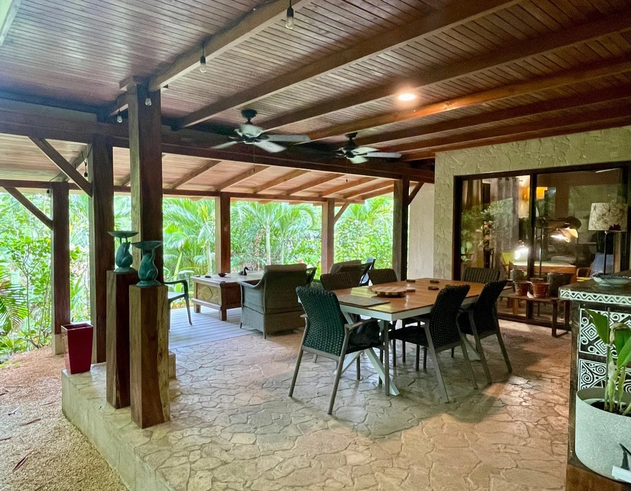 Boutique Eco-Lodge close to Tambor, Costa Rica – Tranquil, Turn-key Retreat on 3.3 Acres: Boutique Eco-Lodge close to Tambor, Costa Rica – Tranquil, Turn-key Retreat on 3.3 Acres - Gallery image 4