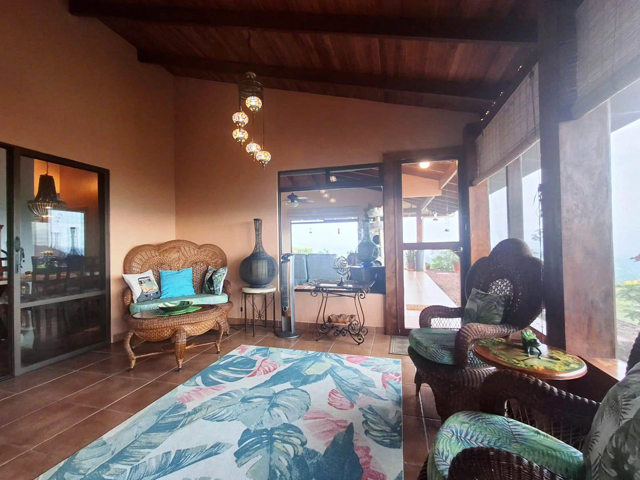 Casa Pristine Elegance: A Rare Costa Rican Estate with Unobstructed City-to-Ocean Views! - photo 22