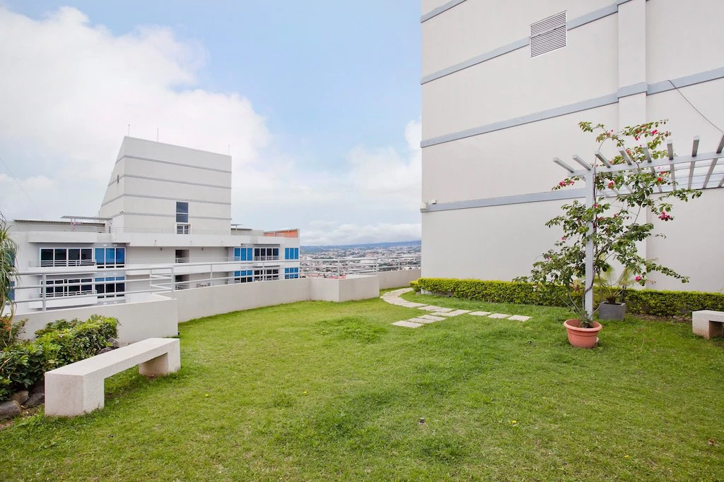Apartamento de 2 Habitaciones en Torres Paseo Colón: Apartment For Sale in Paseo Colon - Gallery image 28