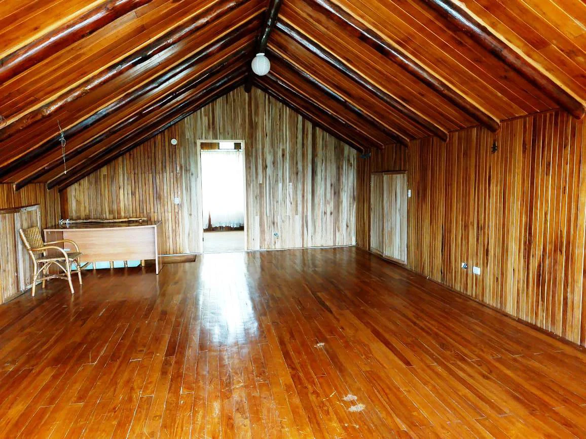 CHALET DEL LAGO - Beautiful A-Frame home in tropical garden - Gallery image 22