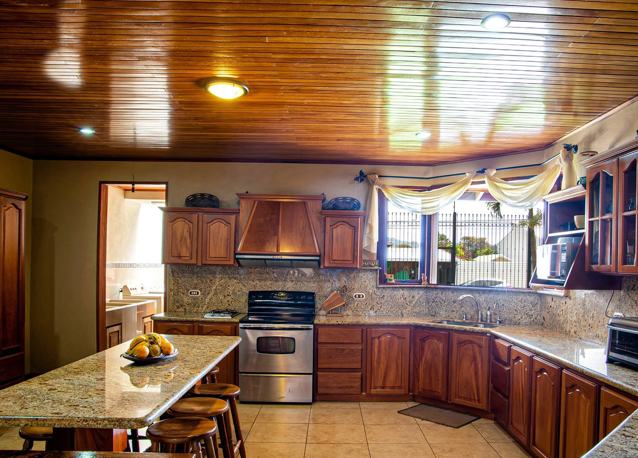 House for sale San Ramon city center - Gallery image 9