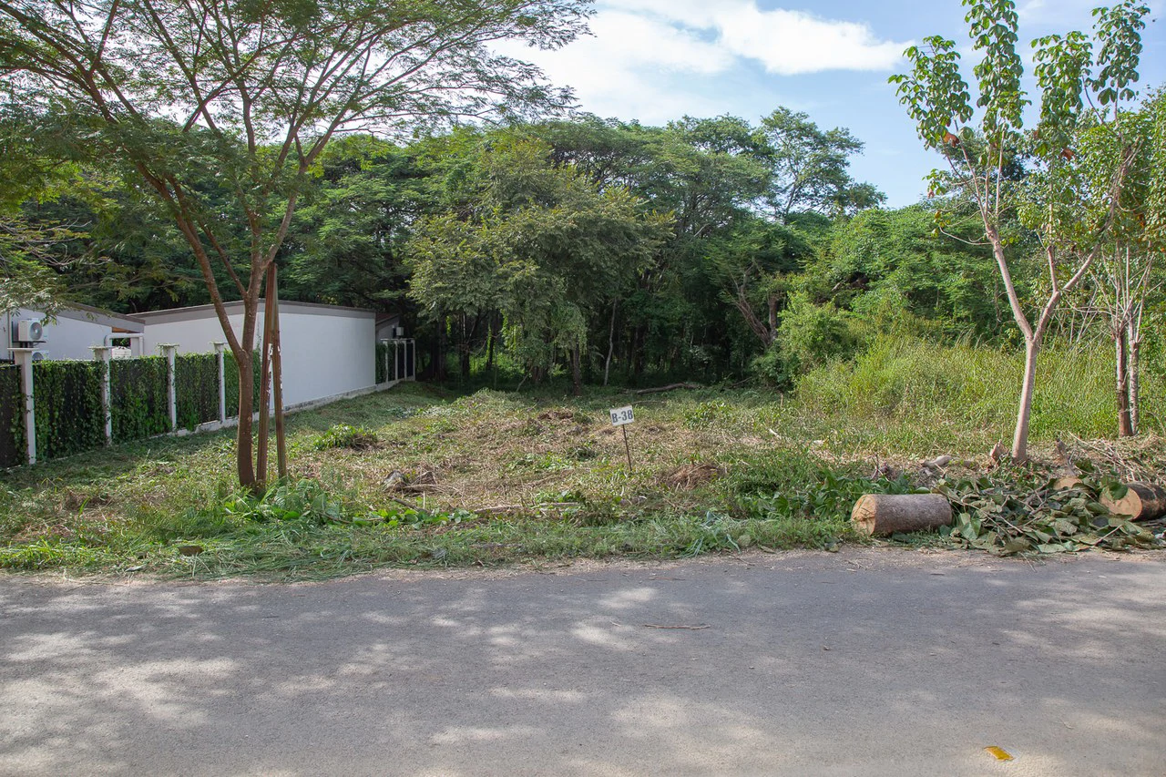 PGE Lot B38: A gateway to a lifestyle filled with sun, sea, and endless possibilities! - Gallery image 3