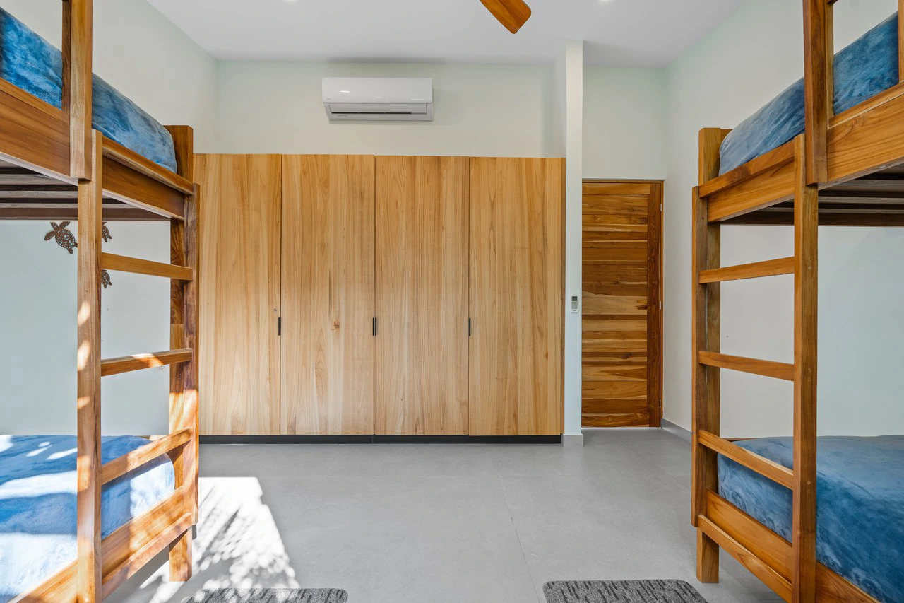Casa Guacamaya Roja: Luxury Home in Playa Grande - Gallery image 53