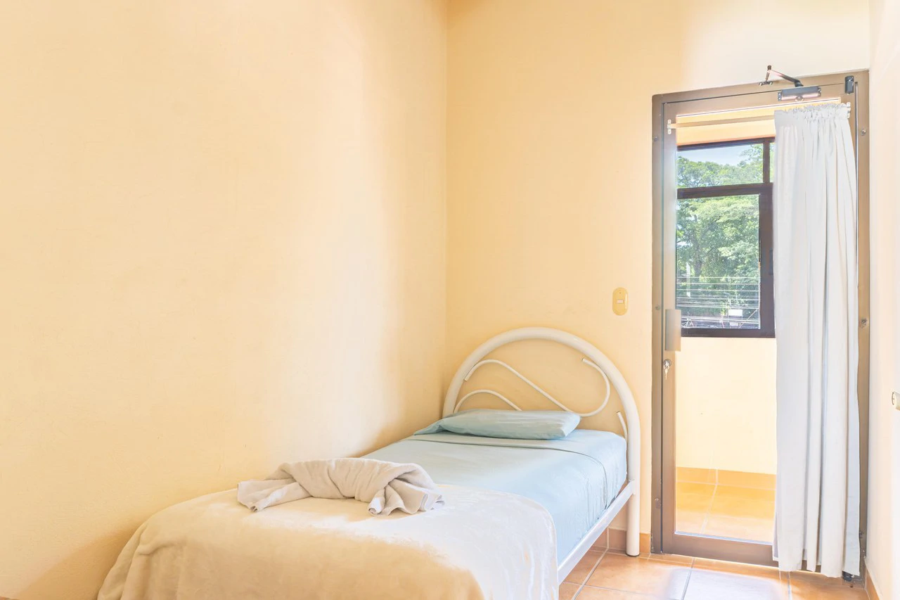 3 Bedroom Condo in the Center of Samara - Steps to the Beach - photo 10