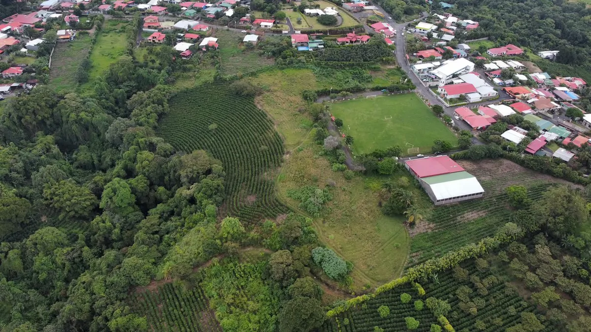 Flat Development Parcel: 4 ha Prime Flat Land