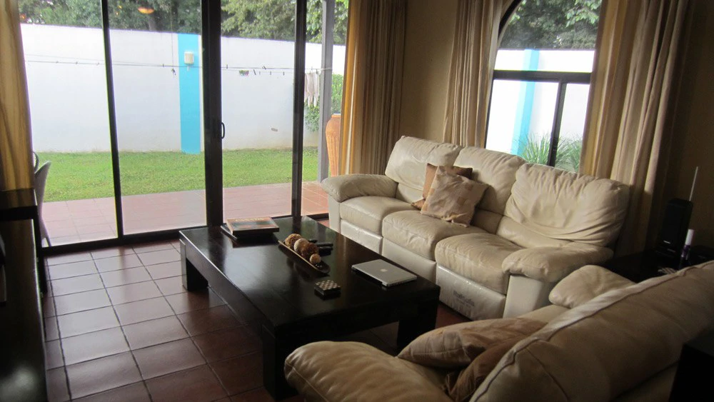 C144: Fully Equipped 3 Bedroom House With Charming Mediterranean Style Located In Gated Residential - Gallery image 12