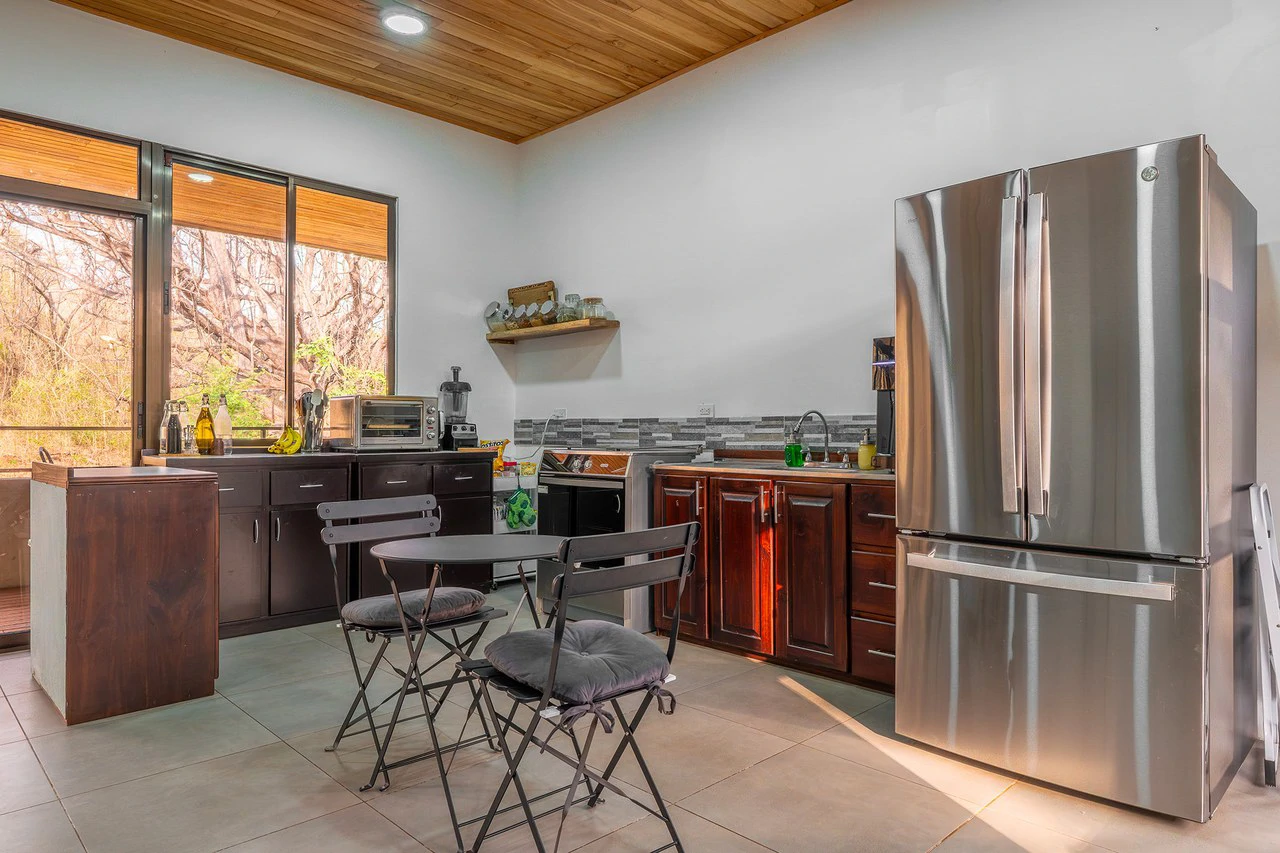 New 2BR Beach House, 5 min Walk to Playa Junquillal - Gallery image 3