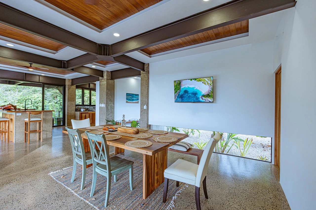 Casa Las Brisas Stunning Whale’s Tail Ocean View Home in Uvita - Gallery image 19