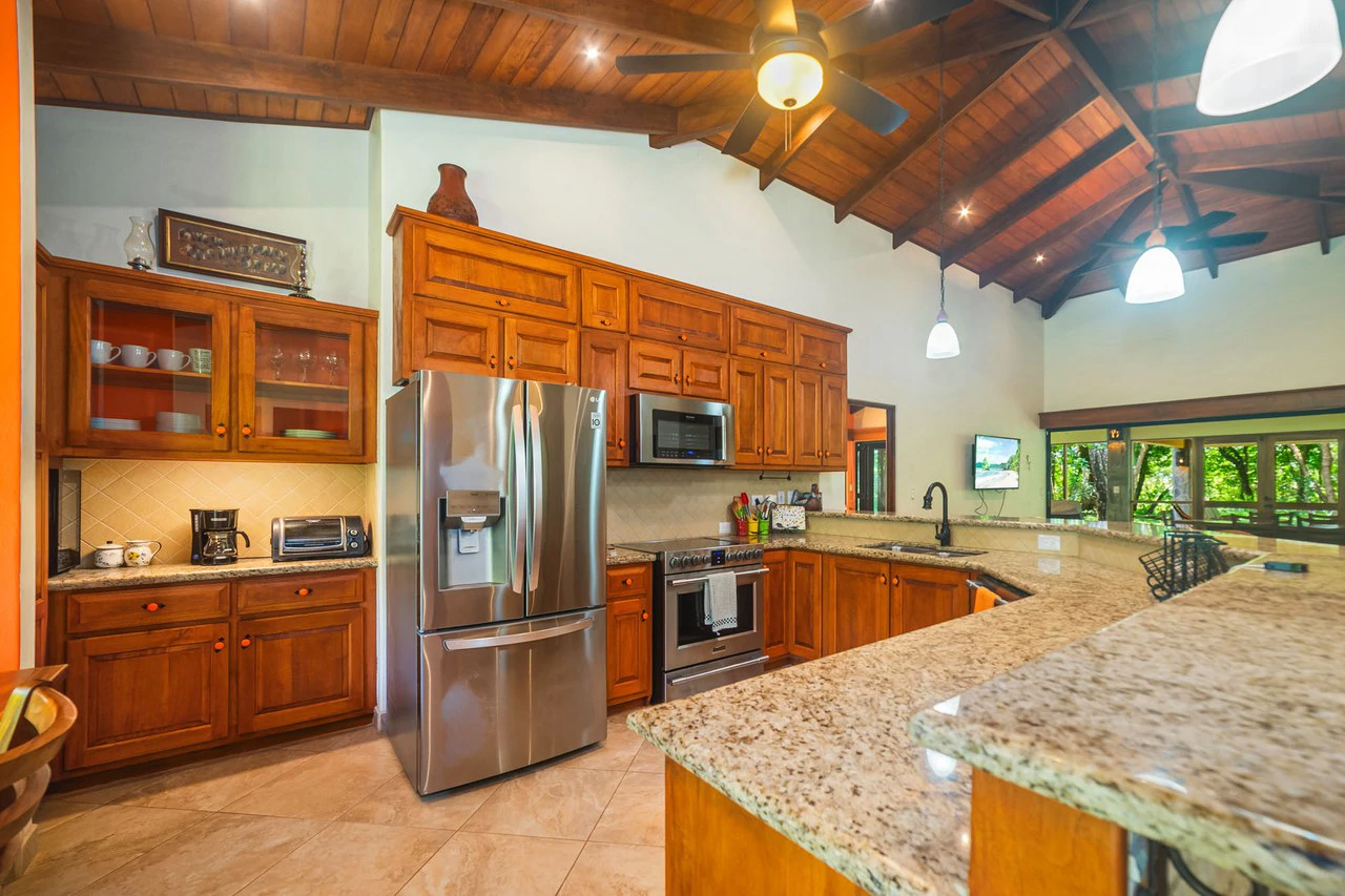 Casa de Paz: Turnkey 2BR Home in Ecological Gated Community - Gallery image 29