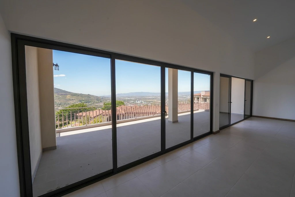 Apartment For Sale in Santa Ana - Gallery image 8