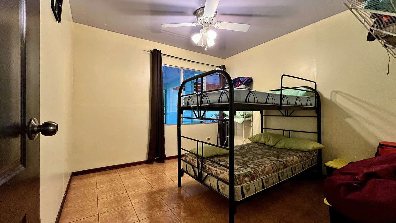 House For Sale in Daniel Flores - Gallery image 14
