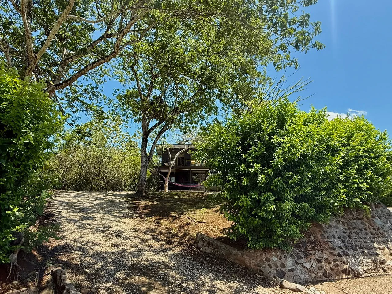 Vista de las Pirámides de Santa Fe: $175,000 USD Modern Mountain View Home for Sale in Cobano, Costa Rica - Gallery image 3