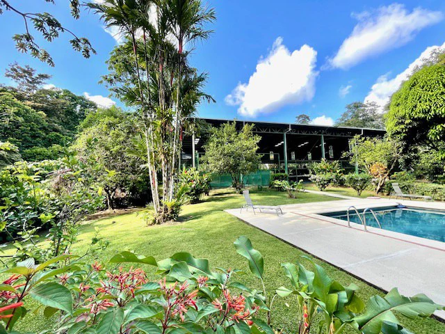 LG-002 Terreno Top Nuevo Arenal: Premium 1.45-Acre Gated Homesite in Nuevo Arenal | Panoramic Lake & Volcano Views, Private Boat Dock & Clubhouse - Gallery image 23