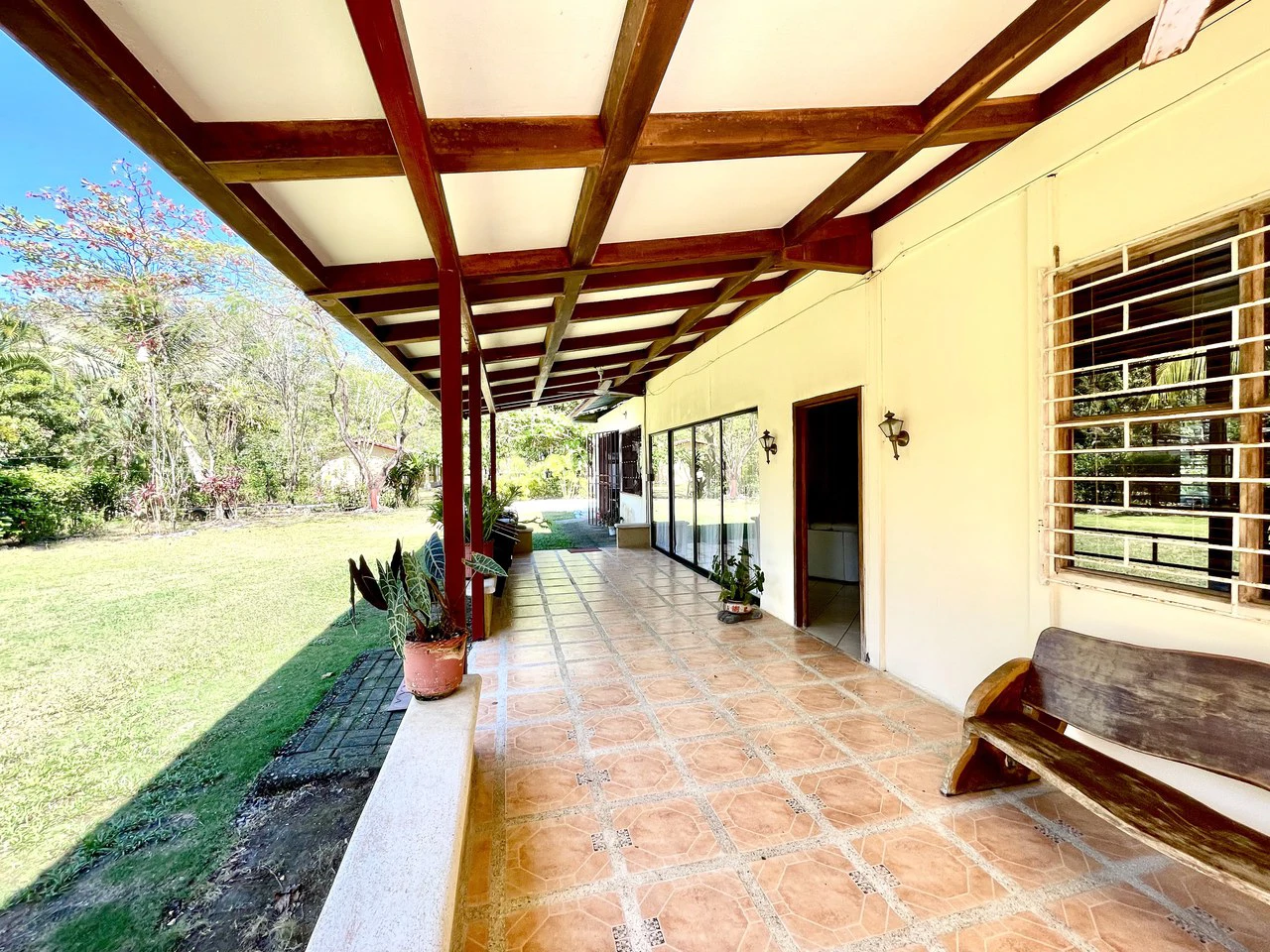 5 cabins and 2 bedrooms house with 2 pools - Multiplex for Sale in Tarcoles, Puntarenas Costa Rica - Gallery image 2