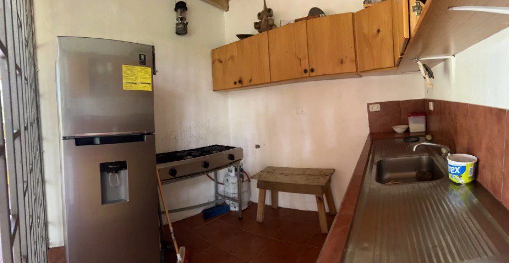 Mountain and Countryside House For Sale in Santa Elena - photo 8
