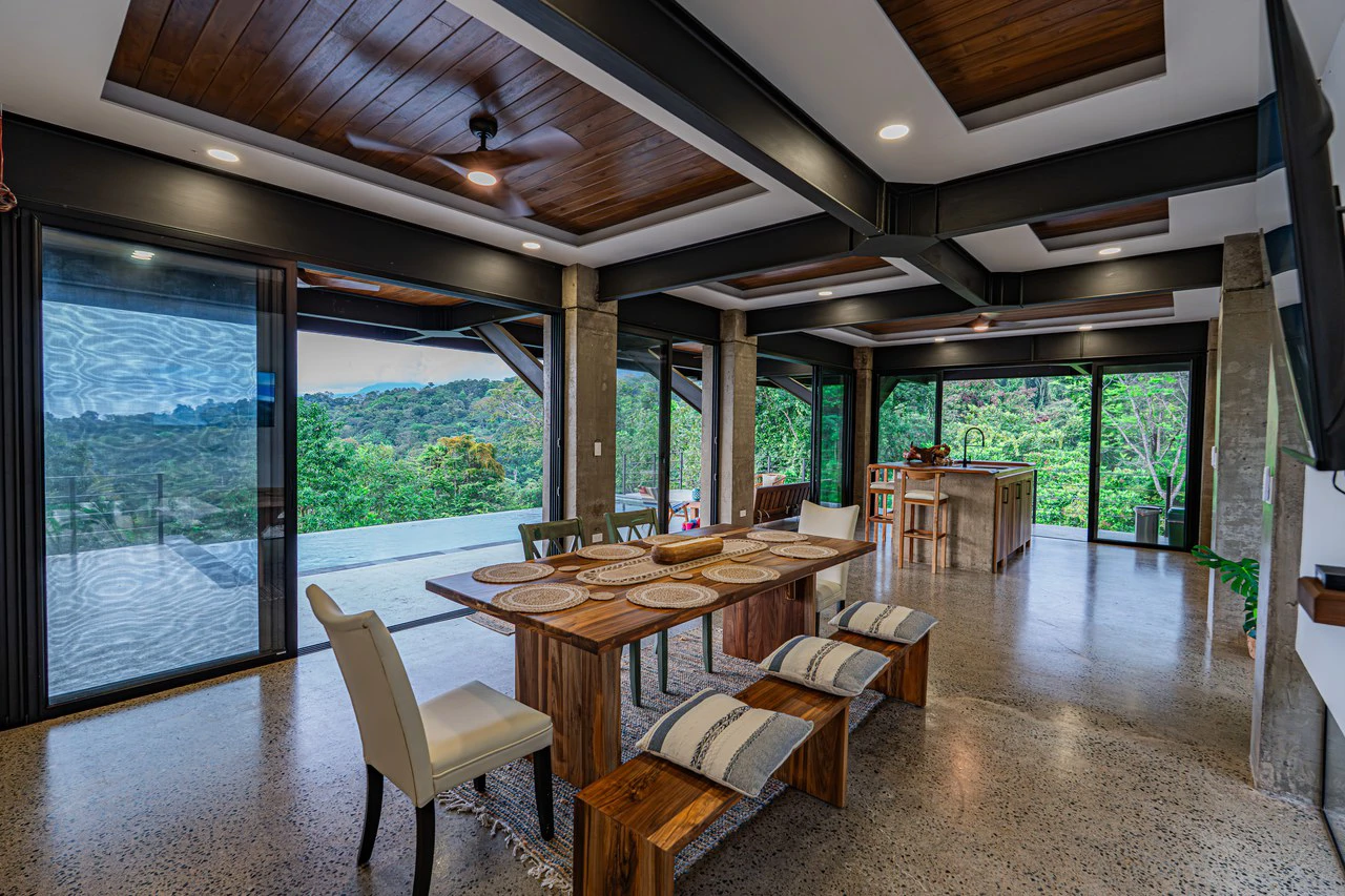 Casa Las Brisas Stunning Whale’s Tail Ocean View Home in Uvita - Gallery image 27