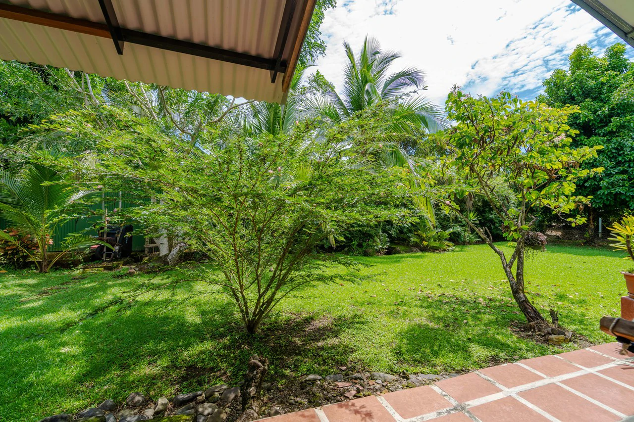 Matapalo gated home, 5 minutes from beach - Gallery image 27