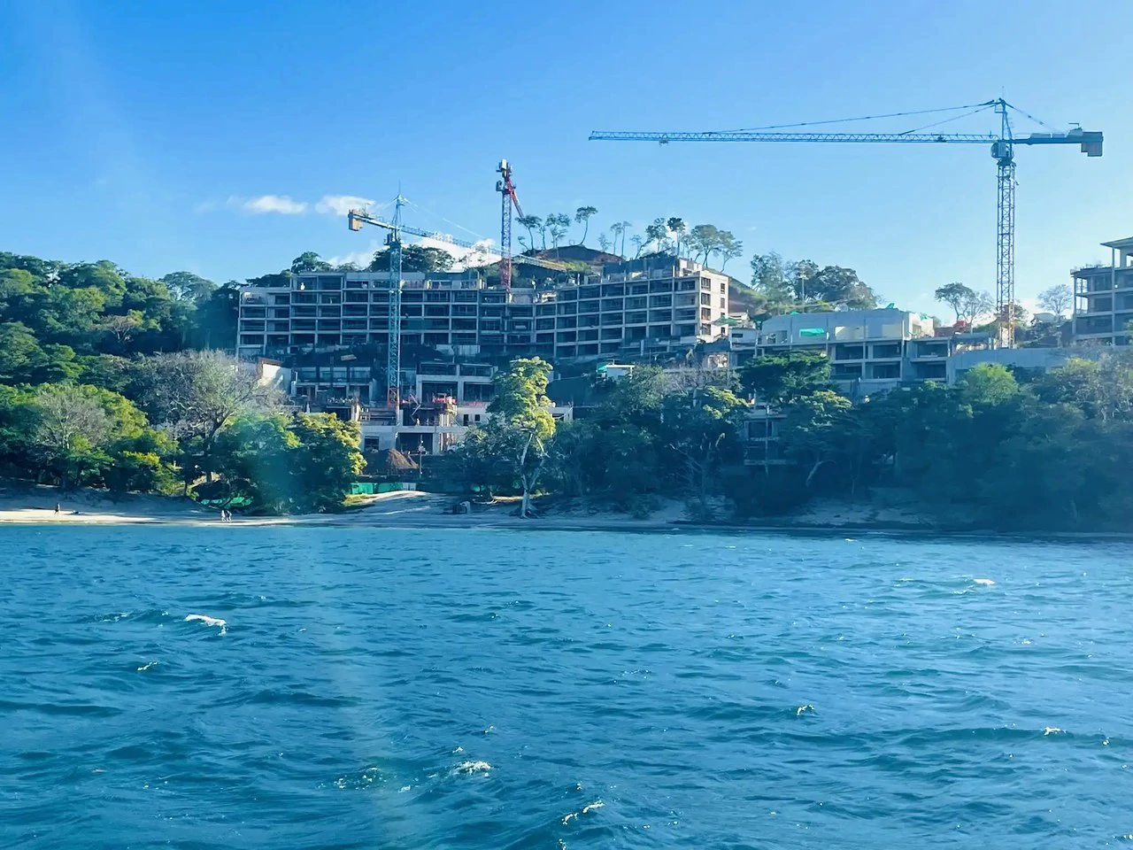WALDORF ASTORIA COSTA RICA: Oceanfront House For Sale in Playa Penca - Gallery image 15