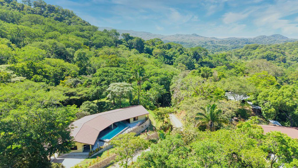 Casa Guanacaste: Exceptional Villa – Nature & Serenity Just 15 Minutes from Sámara - Gallery image 7