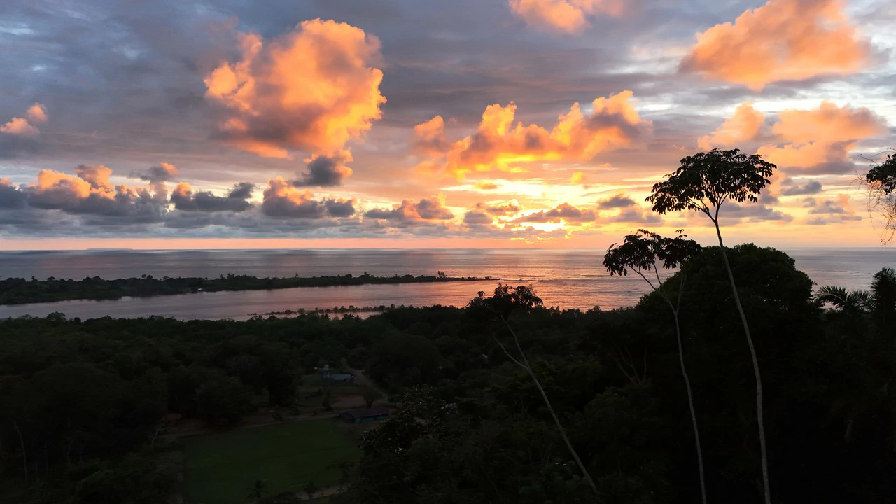 Stunning Ocean and Terraba River view property in Ojochal