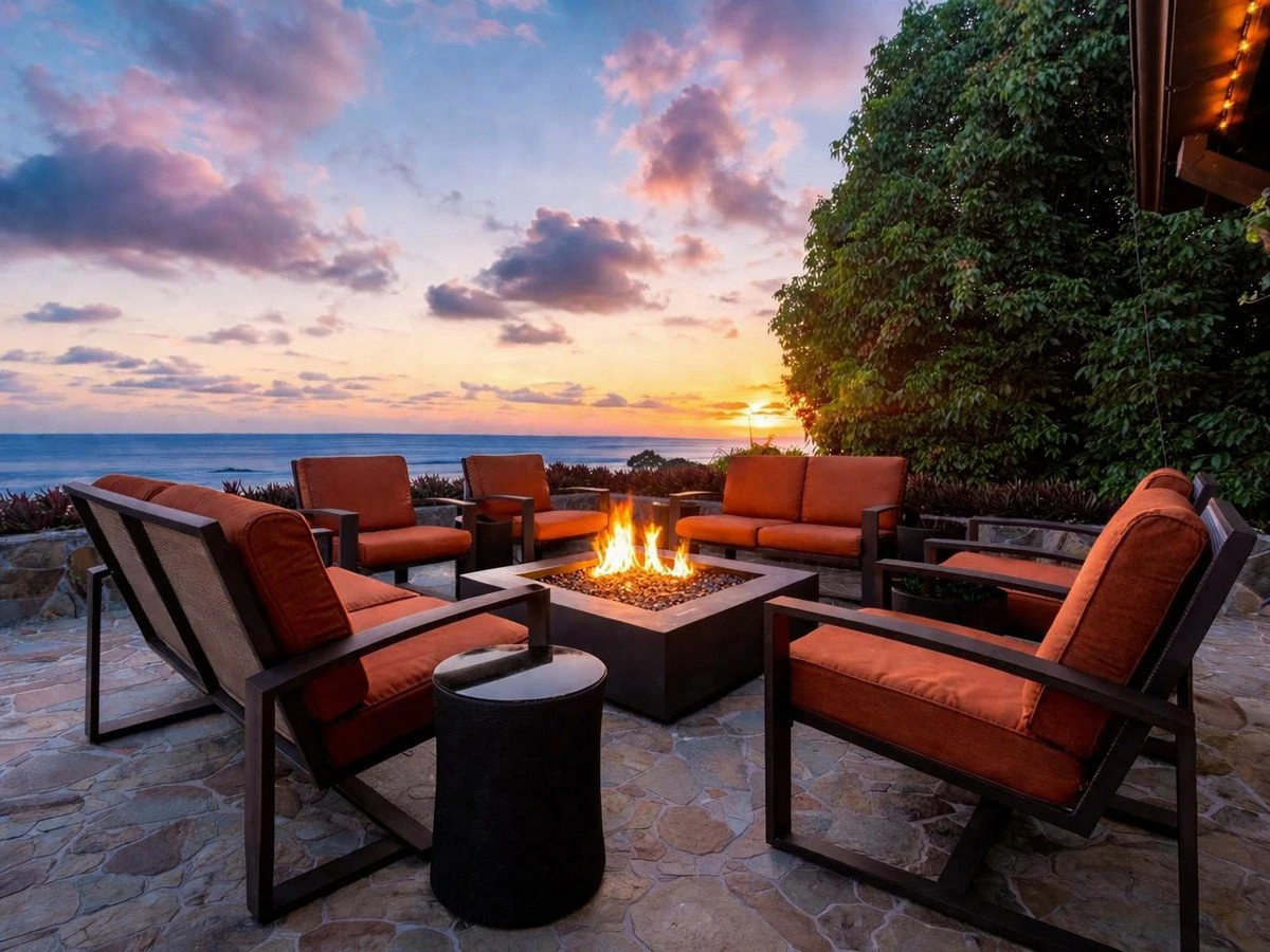 4.6 ACRES – 4 Bedroom Ultra-Private Oceanview Luxury Estate Surrounded by Rainforest!!! - Gallery image 2