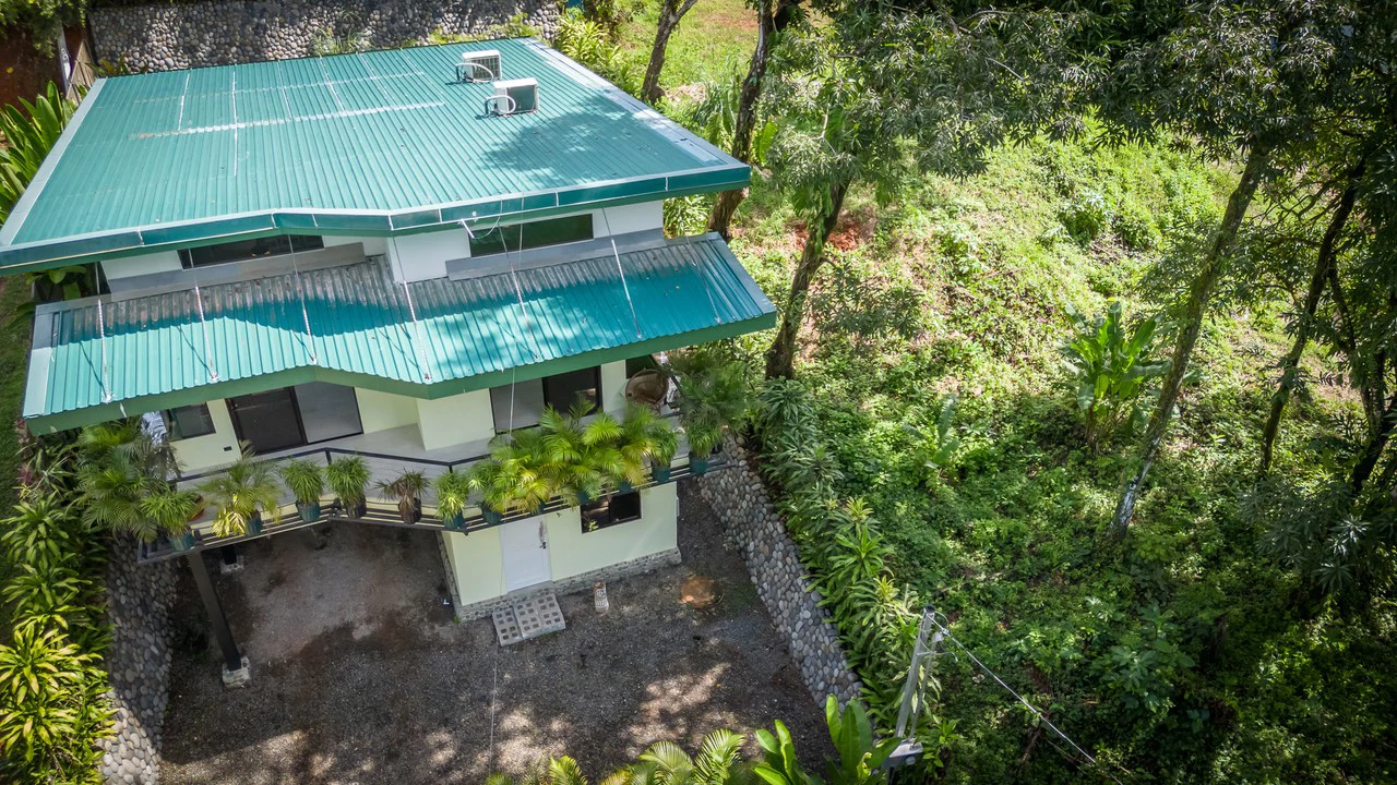 SEAGULL’S NEST TWO STOREY VILLA IN UVITA, 3 BED,3 BATH & POOL: Mountain House For Sale in Uvita - Gallery image 7