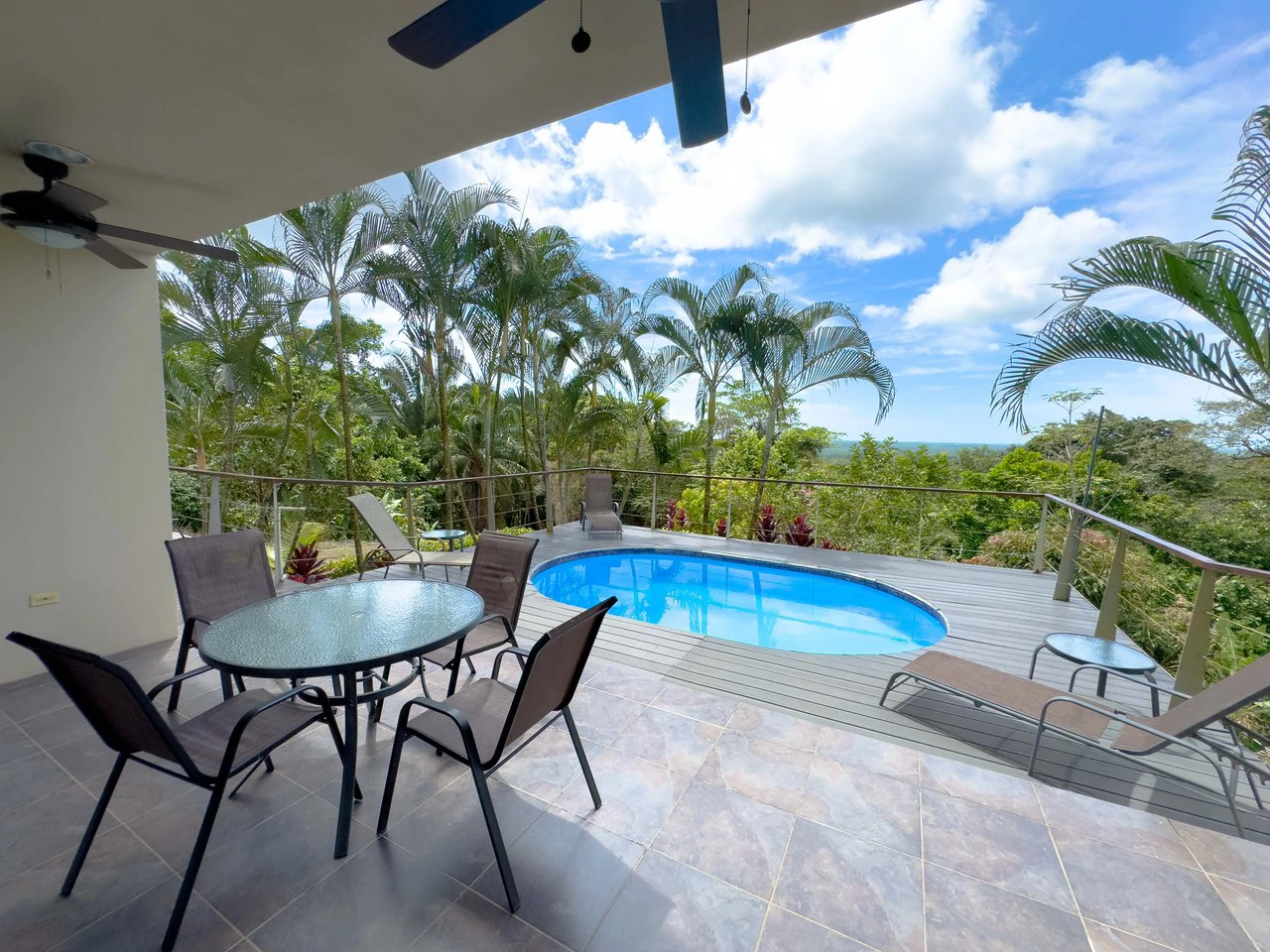 Las Palmas House: Mountain House For Sale in Quepos - Gallery image 4