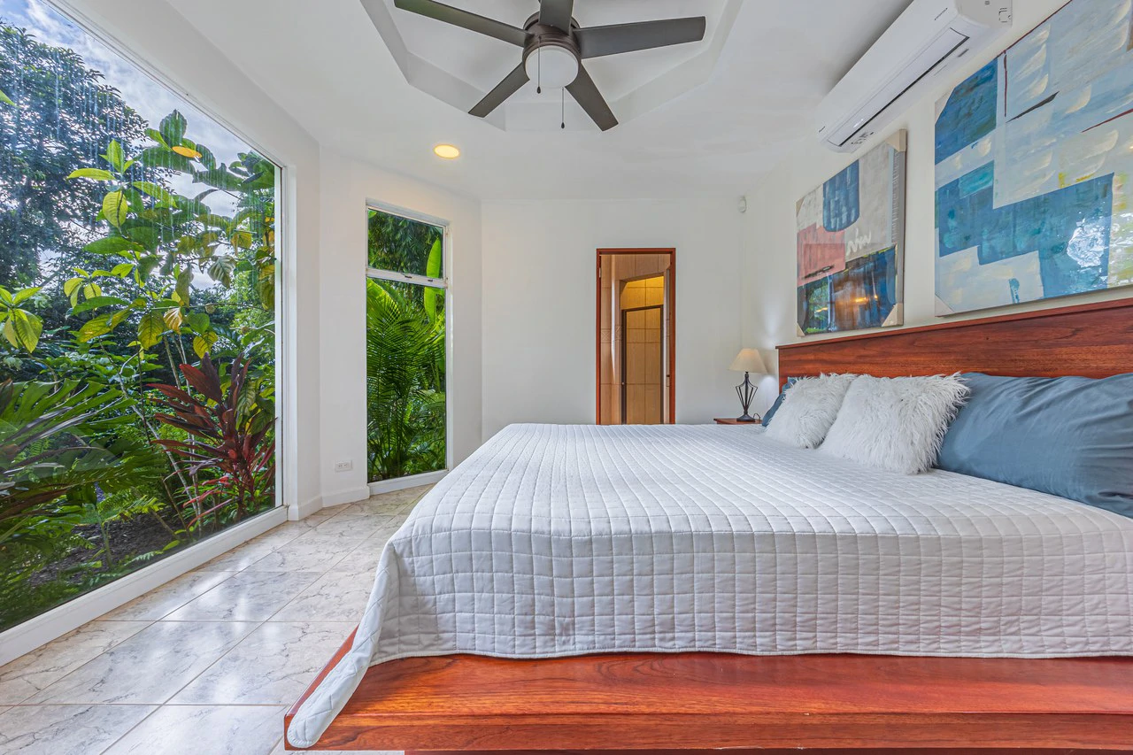 17 ACRES – 5 Bedroom Grand Estate, Guest House, SPECTACULAR VIEWS!!! - Gallery image 24