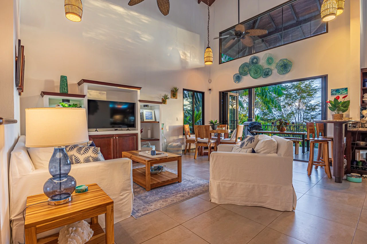 Luxurious Coastal Retreat with Ocean Views in Uvita, Costa Rica - Gallery image 37