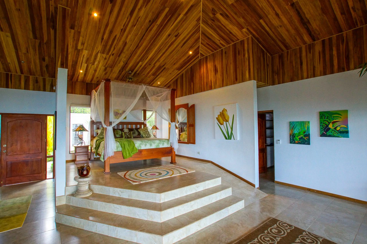 Luxury Vacation Rental Villas for Sale with Amazing Views of Lake Arenal - Gallery image 13